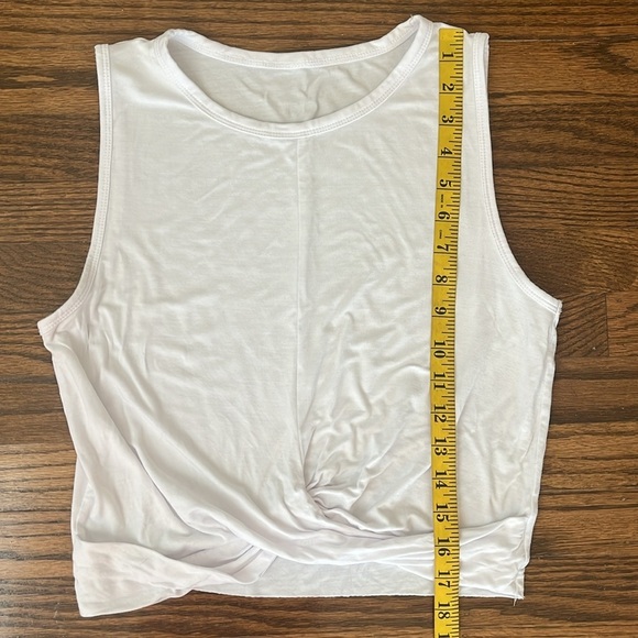 Alo Women white Cover Tank Top - Picture 5 of 7